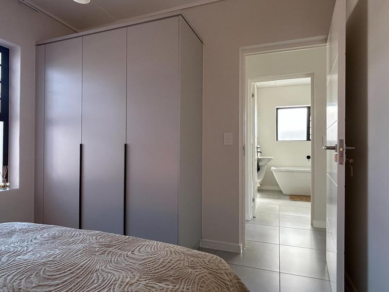 3 Bedroom Property for Sale in Sandown Western Cape